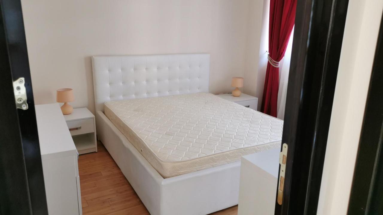 Luxurious Apartment In A Residential Complex In Copou For A Maximum Number Of 3 Persons Iasi Eksteriør billede